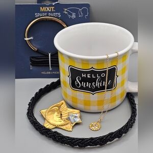 'Hello Sunshine' Vintage Gift Set - Mug, Brooch, Necklace & Hair Accessories